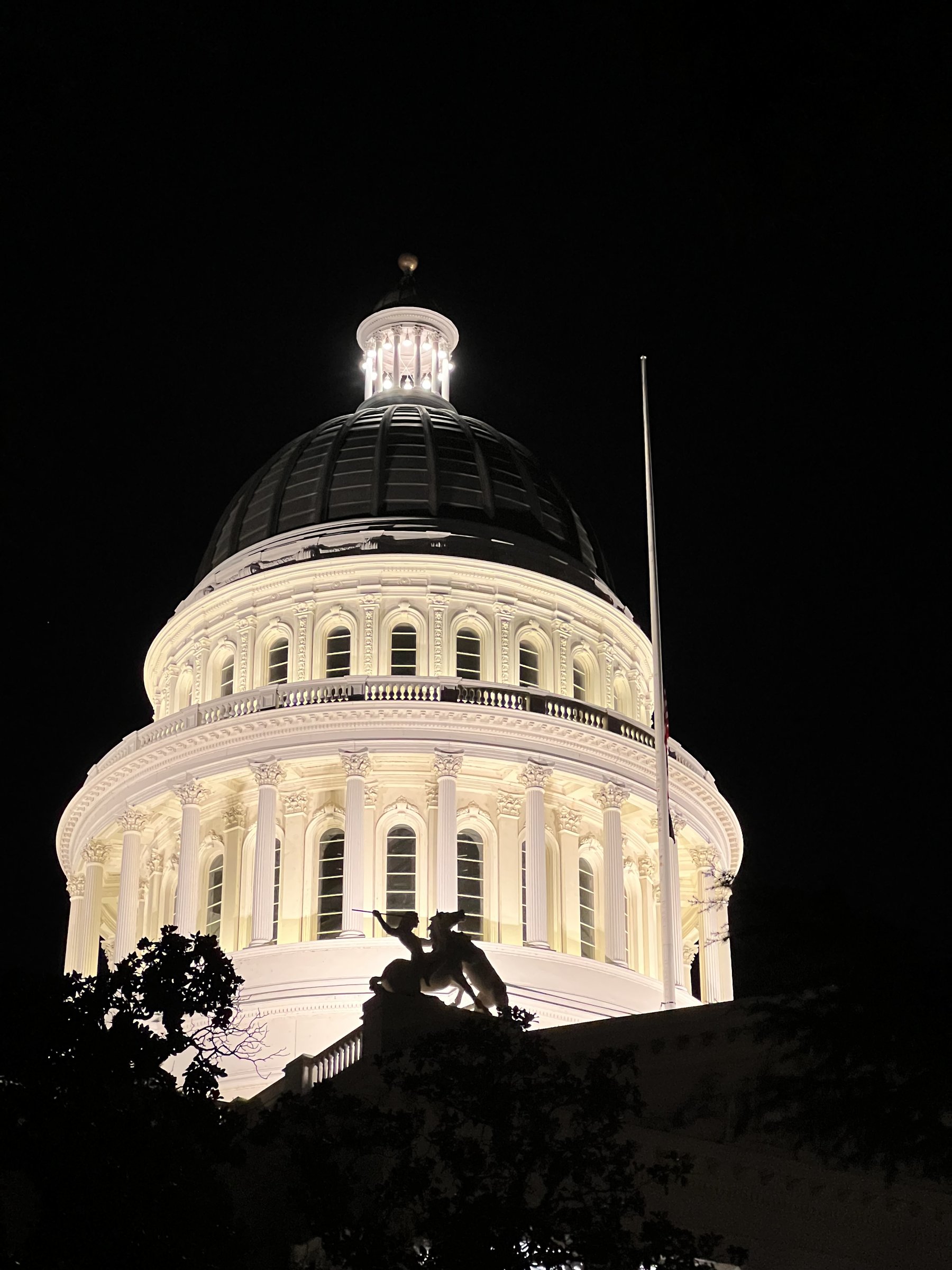 The California State Capitol dome illuminated at night